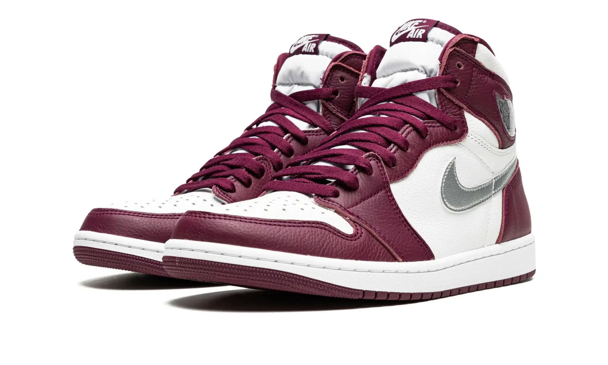 Tênis Air Jordan 1 High "Bordeaux" Bordô