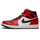 Tênis Air Jordan 1 Mid "Chicago Black Toe" Vermelho